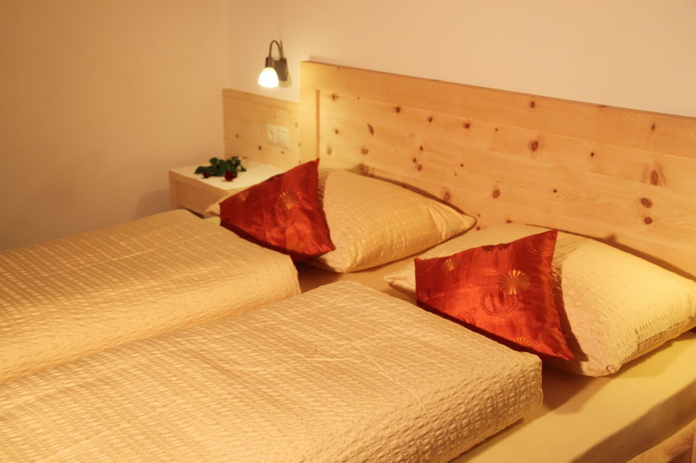 Moarlhof - Farm Nature Resort Castelrotto Dış mekan fotoğraf